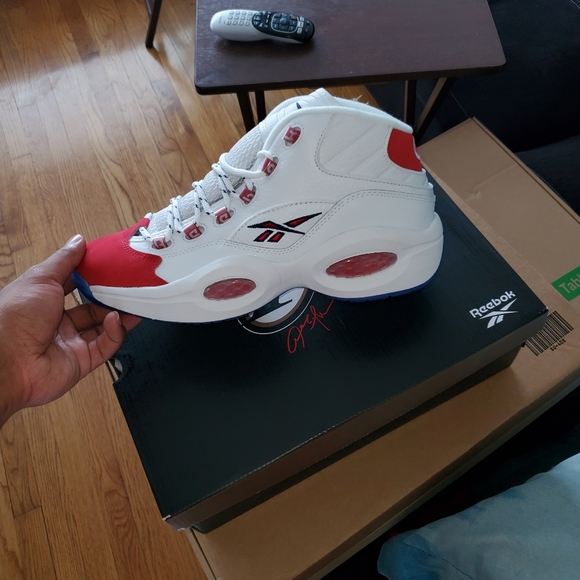 Shoes - Picture 1 of 1